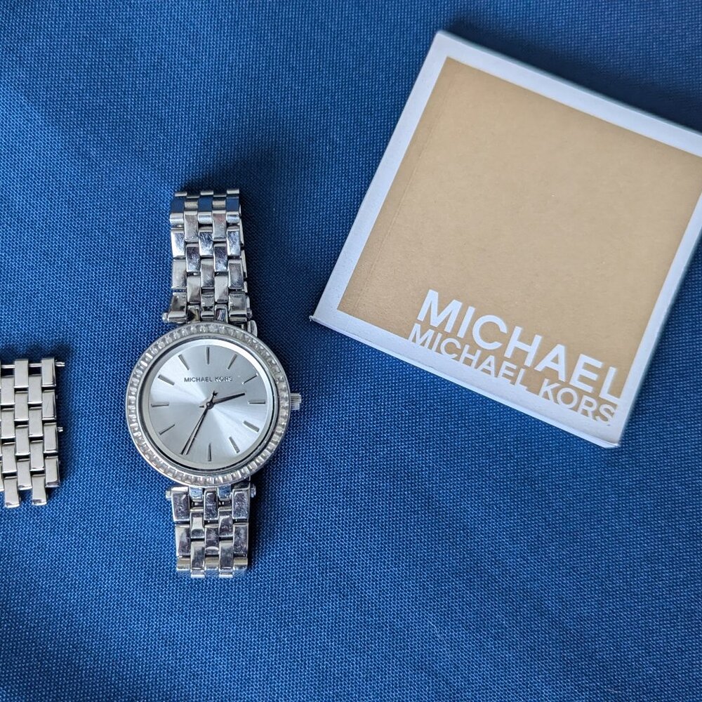 Michael Kors Silver Tone Crystal-Accent Women's Watch - Picture 2 of 7